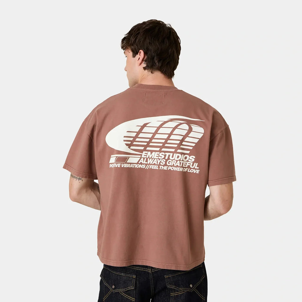 Remera Eme Studios Trevor Brown