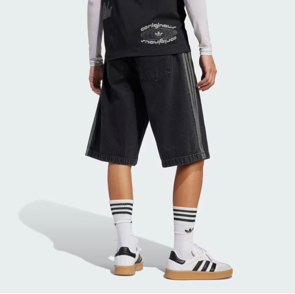 Adicolor Firebird — Denim Shorts Black