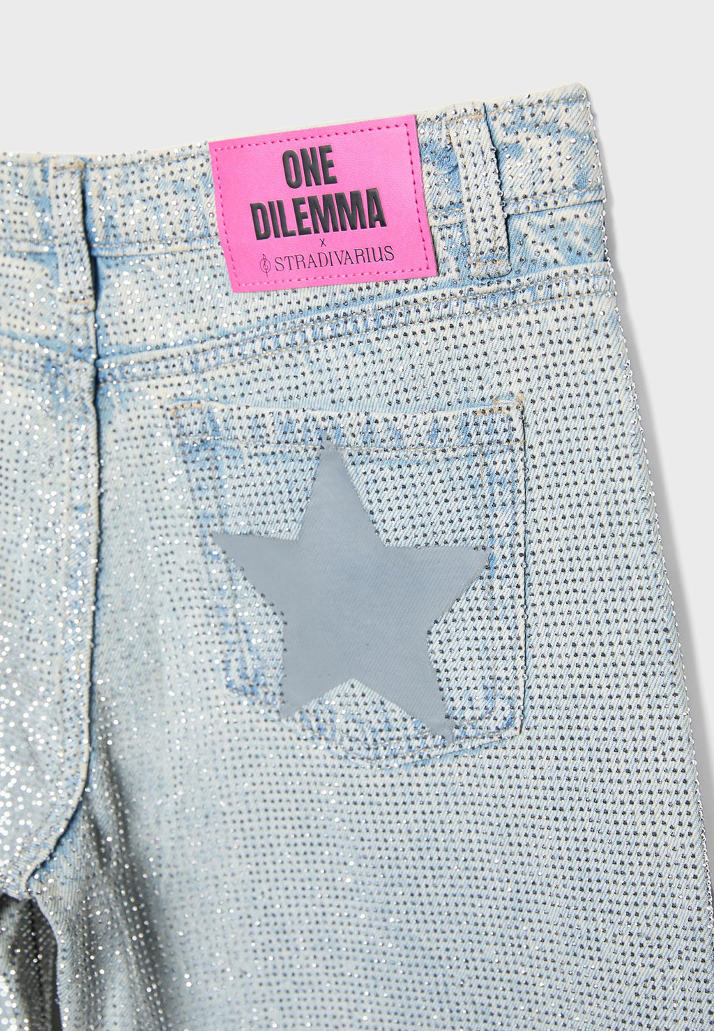Jean One Dilemma x Stradivarius "Waist Brillos"