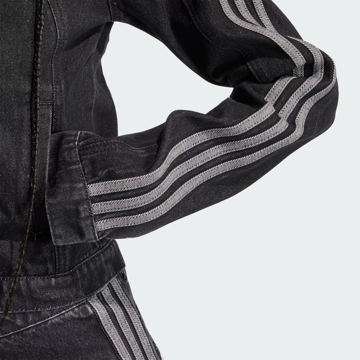 Campera Adidas "Denim 2.0" Negra